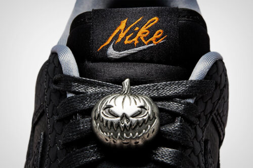 Хэллоуинские кроссовки Nike